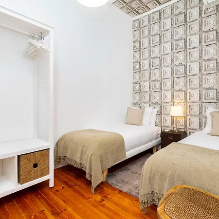 Апартаменты 4 Bedroom On The Center