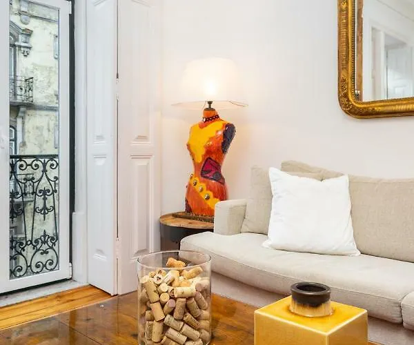 Διαμέρισμα 4 Bedroom On The Center